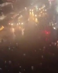 九游娱乐-欣喜若狂，民主刚果球迷深夜庆祝球队时隔52年重返世界杯正赛